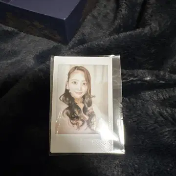FRUITS ZIPPER 사쿠라이 유이 폴라로이드