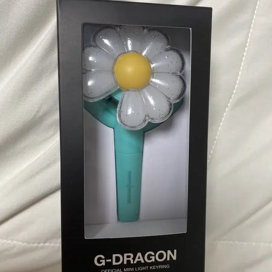 新品　G－dragon official Light　Stick　CRADLE G-DRAGON - OFFICIAL LIGHT STICK CRADLE