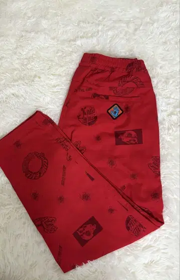 SANTA CRUZ 바지