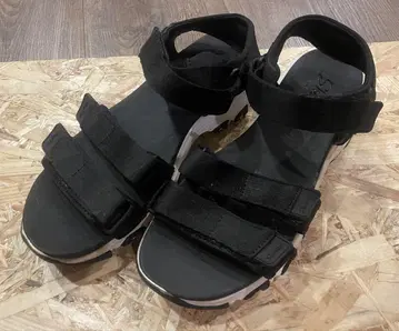 Skechers 블랙 스포츠 샌들 23.5~24cm
