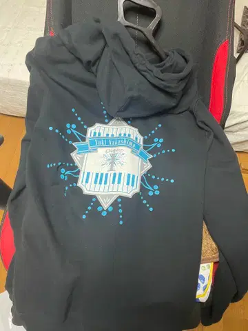 나카지마 유키 후드티