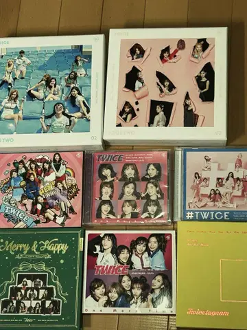TWICE 앨범 세트 8장 덤 굿즈(채영 사인 포함 카드)