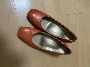 fitfit 오렌지 가죽 스퀘어토 로퍼