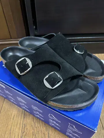 BIRKENSTOCK BEAUTY&YOUTH 별주 취리히