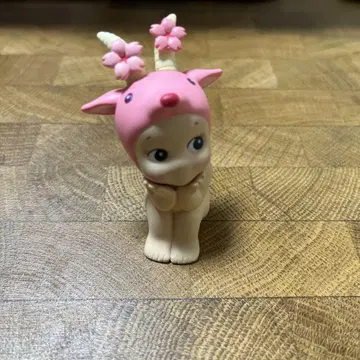 소니 엔젤 체리 블로섬 염소