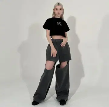 키스더클럽 오픈 데님 팬츠 (블랙)
