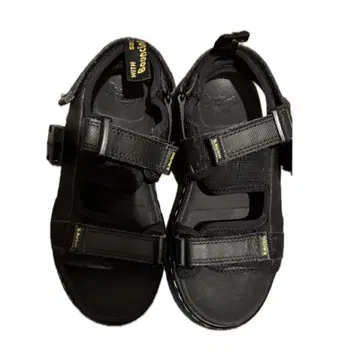 Dr.Martens 닥터마틴 TRACT FORSTER 포스터