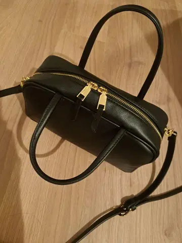 새상품급 카슈카슈 가로 보스턴 블랙
