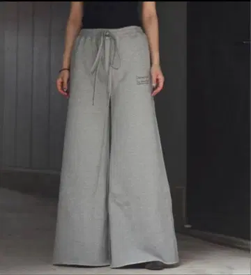 shinya kozuka 25ss 배기 맨투맨