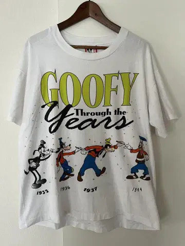 디즈니 빈티지 스루 더 이어즈 구피 티셔츠 90s