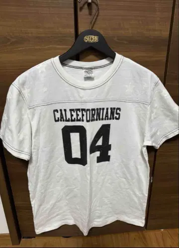 CALEE 티셔츠