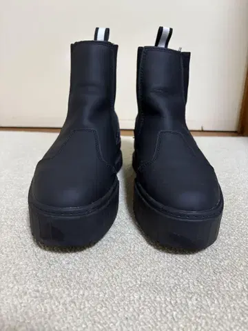 푸마 메이즈 첼시 통굽 사이드 고어 부츠 블랙 24.5cm