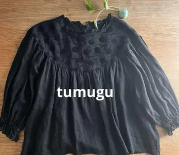 tumugu:  자수 린넨 개더 블라우스 블랙 일본제