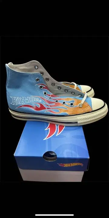 CONVERSE HOT WHEELS 콜라보 스니커즈