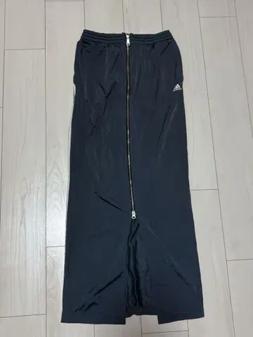 아디다스 스커트 리메이크 구제 의류