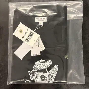 새상품 ONEPIECE 라코스테 LACOSTE 콜라보 티셔츠 블랙