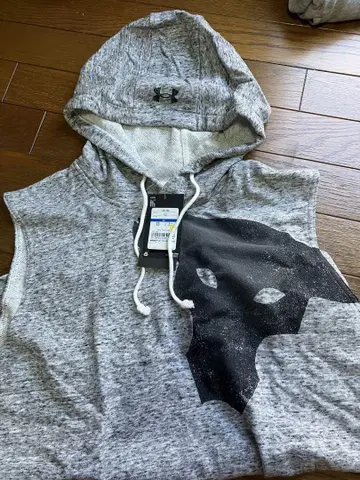 Under Armour The Rock 후드 부착 슬리브리스