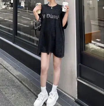 DIANTE STUDS VINTAGE TEE 블랙