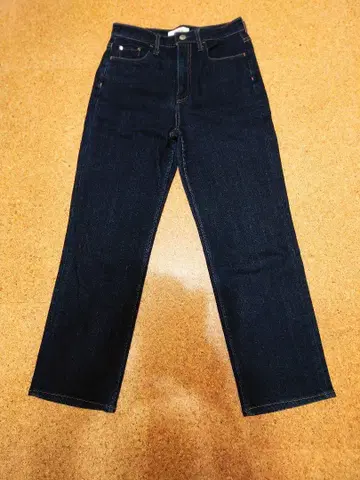 Healthty denim 진한 블루 스트레이트 데님 사이즈 25
