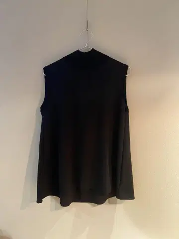 쉬폰 스트레치 백 턱 블라우스 spick and span