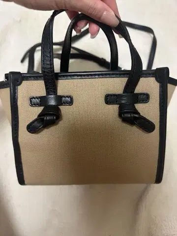 숄더백 지아니키아리니