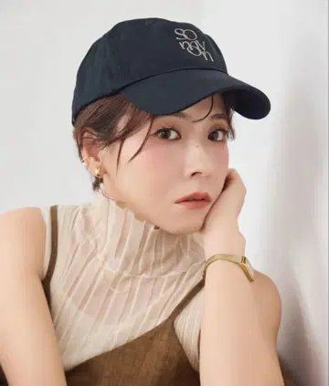 새상품급 미사용품 택 포함 somyon 캡 블랙