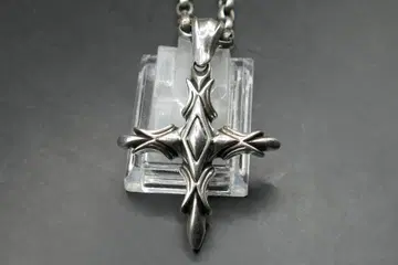 새상품급 M's 컬렉션 크로스 목걸이 펜던트