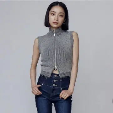 EMODA 플레이팅 크러쉬 리브 니트 탱크탑 그레이