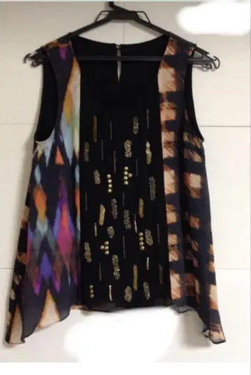 GRACE CONTINENTAL 비쥬 탱크탑