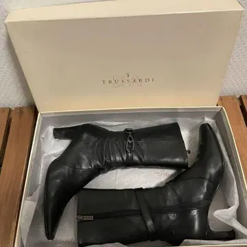 TRUSSARDI 트루사르디 가죽 롱 부츠