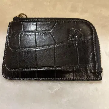 일비종떼 L자형 컴팩트 지갑 악어 엠보싱 블랙