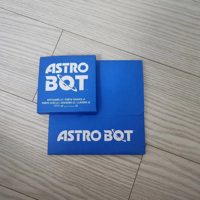 아스트로봇 키링 + 스티커 팩