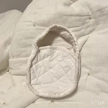 원형 퀼팅 백