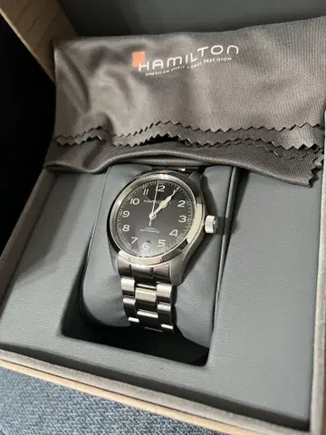 우아한 새상품급 해밀턴 카키 머프 워치 38mm