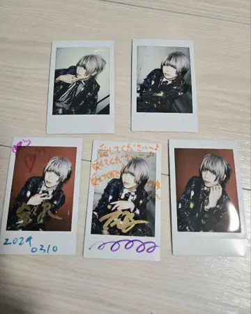 MAQIA/Rides In ReVellion TaJI 폴라로이드