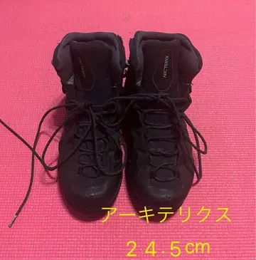아키텍틱스 등산화 24.5cm