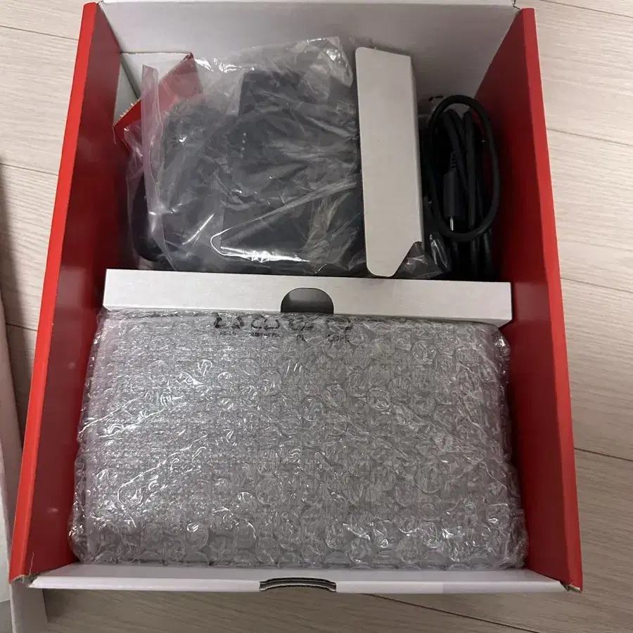 NINTENDO | 닌텐도 Nintendo Switch OLED Full Set + Pouch +