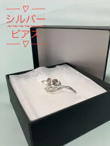 실버 플라워 디자인 귀걸이(한쪽 귀용)