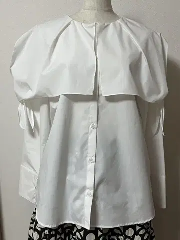 OHGA 세일러 카라 블라우스