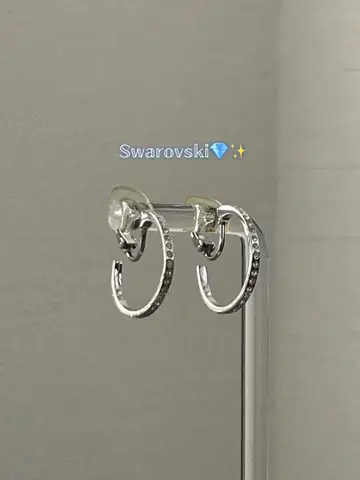스와로브스키 스와로브스키 후프 귀걸이 크리스탈 장식