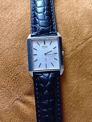 1974 SEIKO TANK 쿼츠 시계 실버/블랙