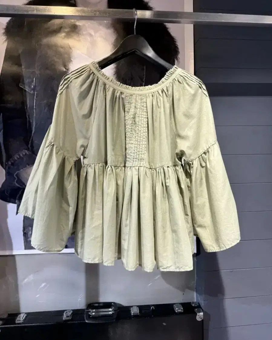 Product Details - 11