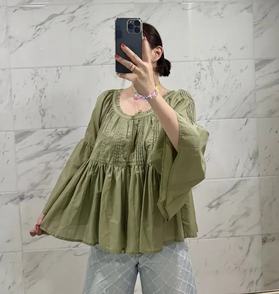 Product Details - 4