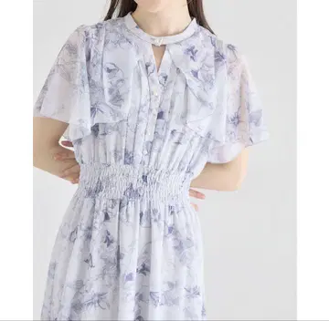 tocco closet 펄 버튼 요크 플레어 플라워 프린트 원피스 블루