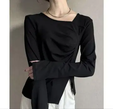 JUNOAH 새상품급 아지메 넥 드레이프 티셔츠 상의 블랙