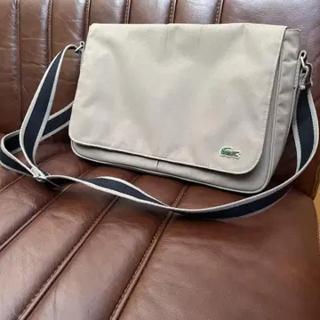 Lacoste 베이지 숄더백