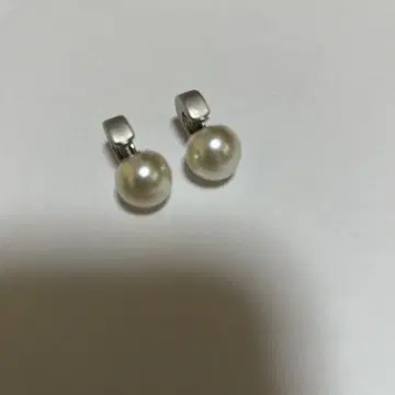펄 장식 실버 귀걸이