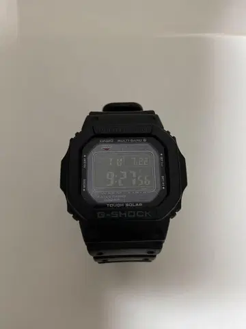 G-SHOCK GW-M5600 터프 솔라 블랙