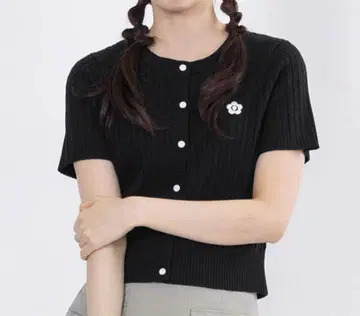 마리콴트 MARY QUANT 데이지 원 포인트 반팔 케이블 가디건