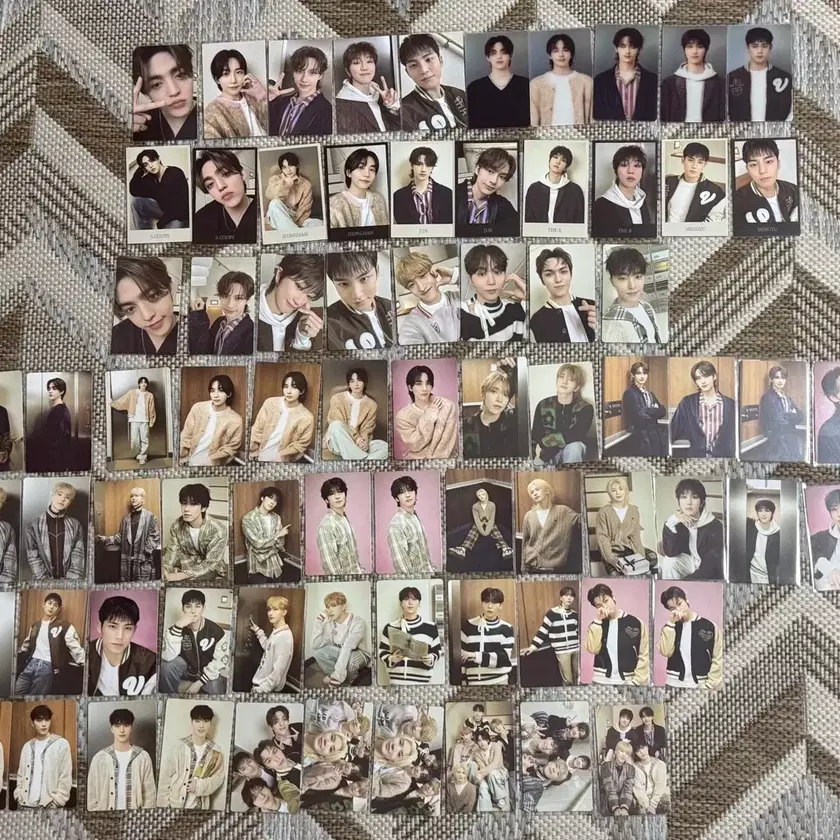 SEVENTEEN | 세븐틴 Seventeen 2024 Carat Land K-Land TC Trading